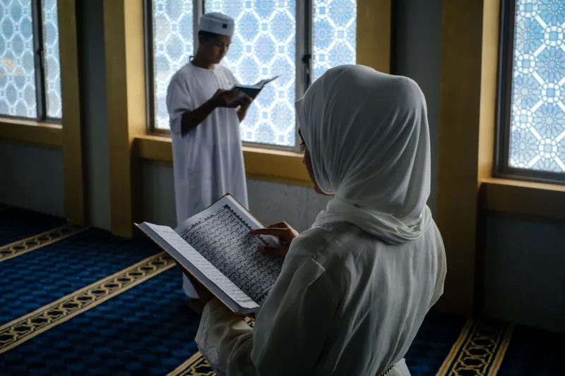Hifz Without Perfect Conditions: How Busy American Muslims Can Keep the Quran Close Every Day